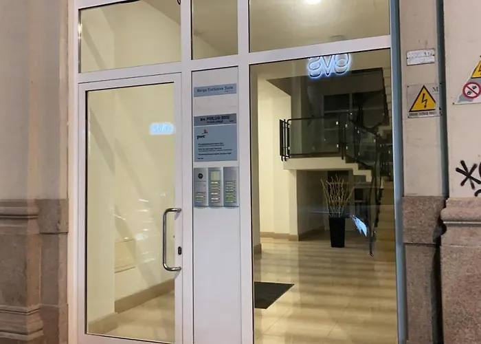 Berga Exclusive 4 アパート