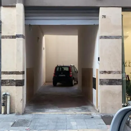 דירה Berga Exclusive 4 *